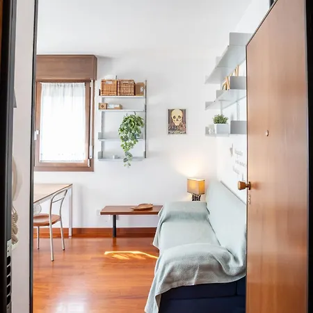 Getthekey Massarenti Apartment *